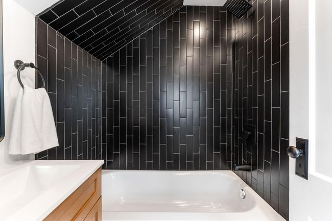 206 W Columbus St, House other with 4 bedrooms, 2 bathrooms and null parking in Lithopolis OH | Image 27