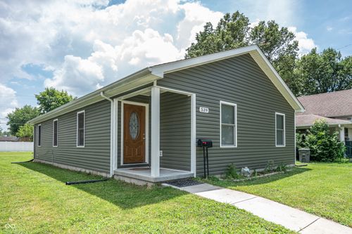 539 W 4th St, Seymour, IN, 47274-1570 | Card Image