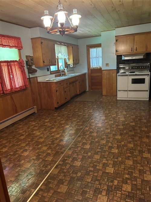 36 Hawkins Ave, Center Moriches, NY, 11934-2302 | Card Image