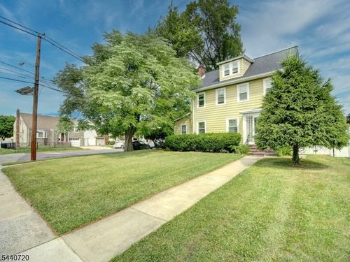 141 Parker Rd, Elizabeth, NJ, 07208-2115 | Card Image