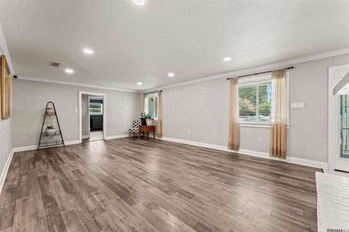 1088 Sinclair Dr, Baton Rouge, LA, 70815-5271 | Card Image