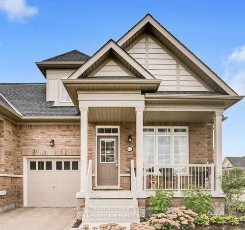52 Bluestone Cres, Brampton, ON, L6R4B8 | Card Image