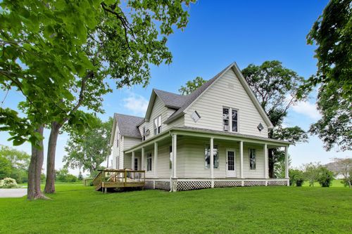 597 N 450 W, Valparaiso, IN, 46385-8494 | Card Image