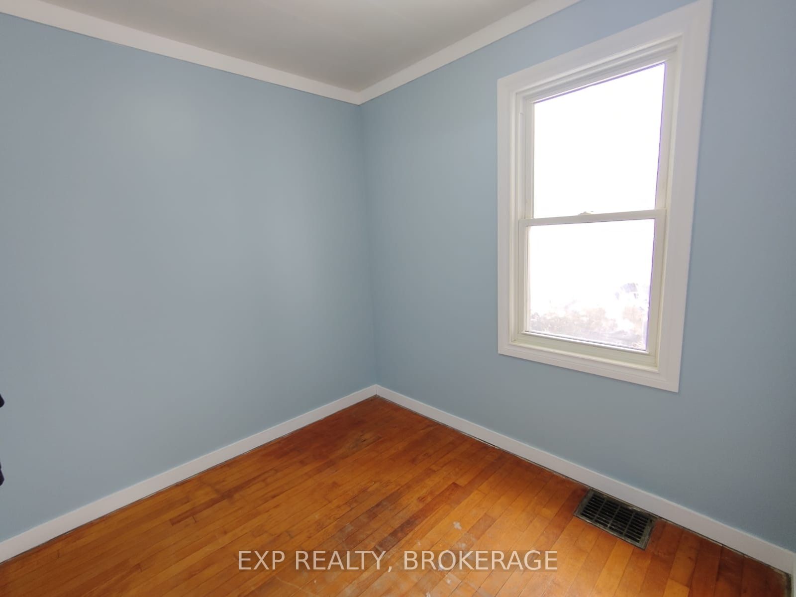 Residential in Brockville 4