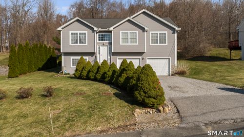 86 Hyde Street, Torrington, CT, 06790 | Card Image