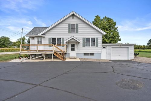 4435 S Beaumont Avenue, Dover, WI, 53139 | Card Image