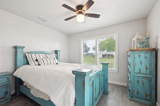 5530 Us Highway 90 A W, House other with 4 bedrooms, 2 bathrooms and 2 parking in Shiner TX | Image 22