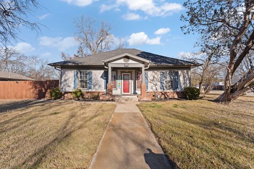 700 Euclid St, Cleburne, TX, 76033-6405 | Card Image