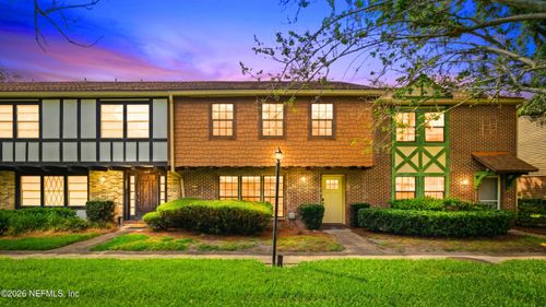 8203 Sutton Pl N, JACKSONVILLE, FL, 32217-4479 | Card Image