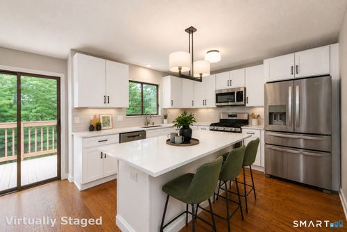23-23 Sherman Ln, Hamden, CT, 06514-1327 | Card Image