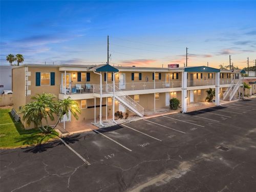 204-6340 Providence Cir, NEW PORT RICHEY, FL, 34652 | Card Image