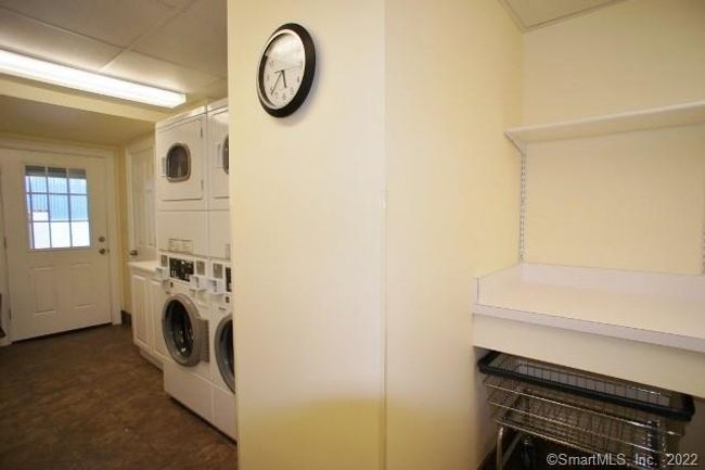 15 - 127-131 Harbor Ave, Home with 1 bedrooms, 1 bathrooms and null parking in Norwalk CT | Image 10