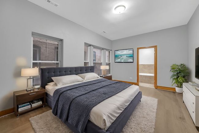 APT-2 - 4829 S Prairie Ave, Condo with 3 bedrooms, 2 bathrooms and 1 parking in CHICAGO IL | Image 13