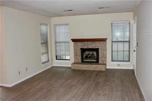 12659 W 110th Ter, Overland Park, KS, 66210-1275 | Card Image