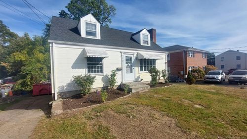 62 Euclid Ave, Stamford, CT, 06902-6231 | Card Image