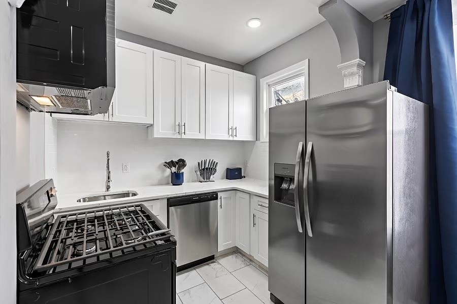 Residential Lease in JC, West Bergen 4