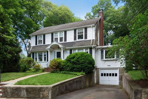 200 Harvard Cir, Newton, MA, 02460-2226 | Card Image