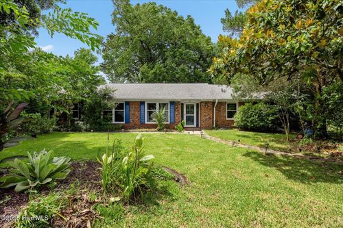 201 Buccaneer Rd, Wilmington, NC, 28409-2718 | Card Image