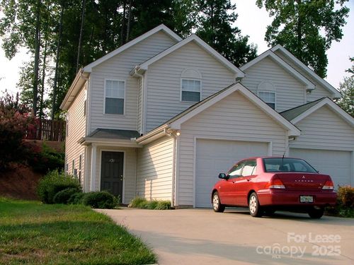 131 Springwood Ln, Mooresville, NC, 28117-9301 | Card Image