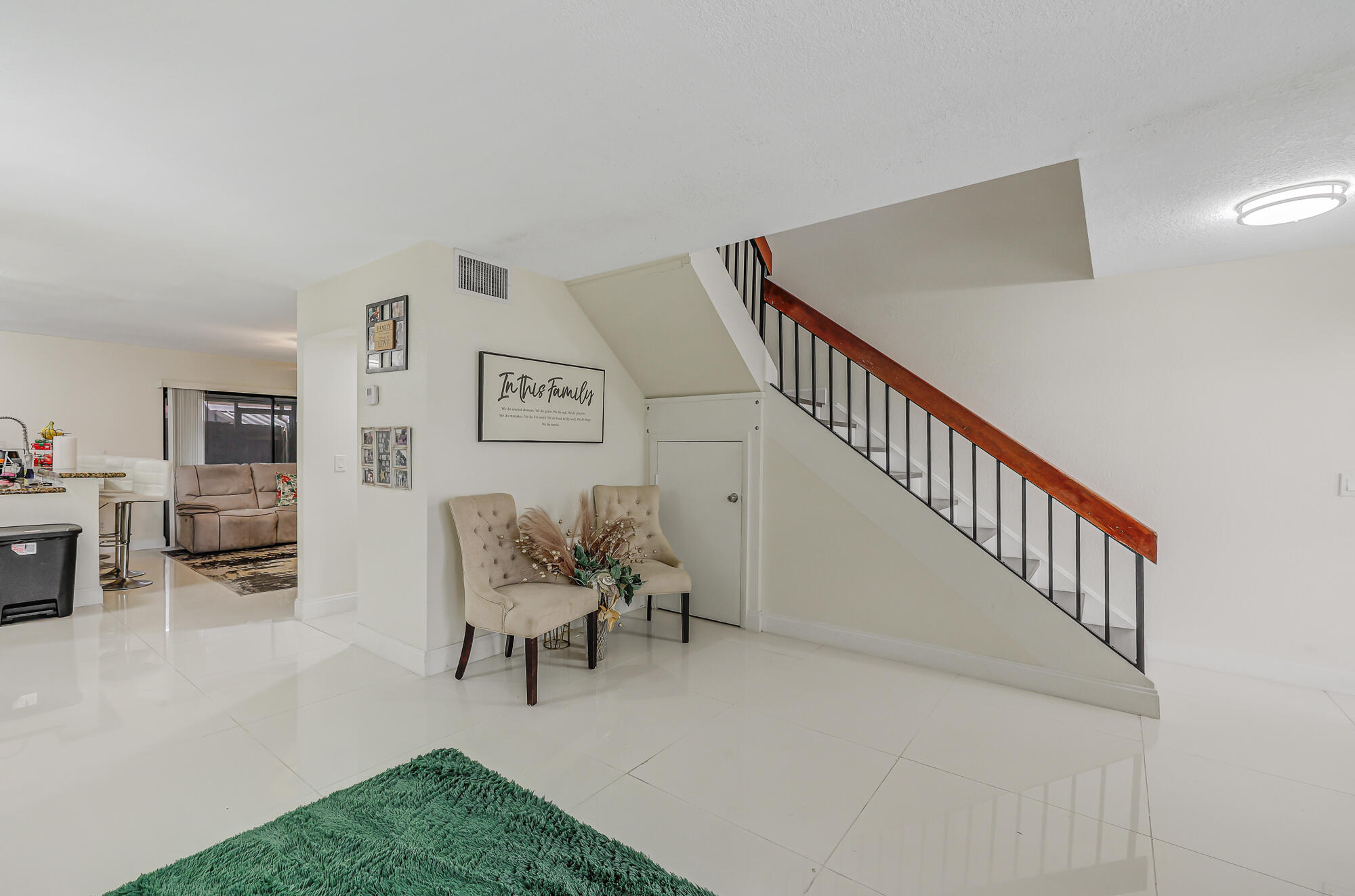 Residential in Miramar 4