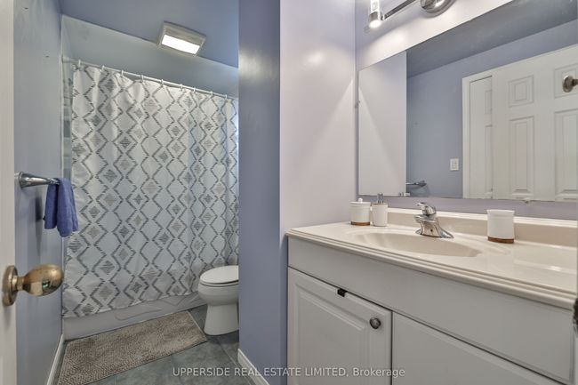 69 Janedale Cres, House other with 3 bedrooms, 2 bathrooms and 3 parking in Whitby ON | Image 19