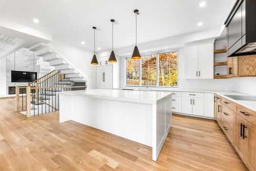 12 Hill St, Needham, MA, 02494-1416 | Card Image