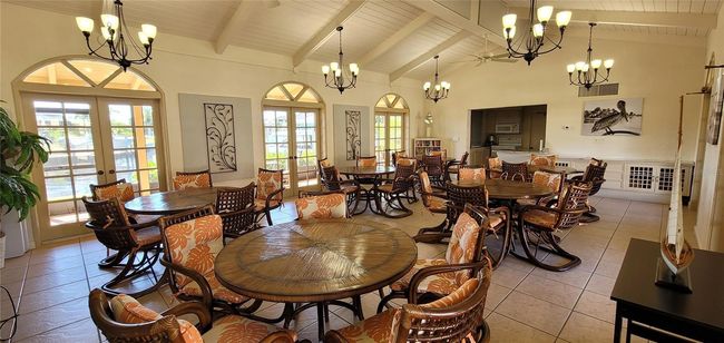 Clubhouse | Image 33