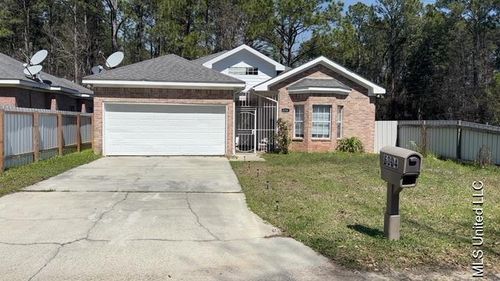 6004 E Jackson St, Bay Saint Louis, MS, 39520-8321 | Card Image