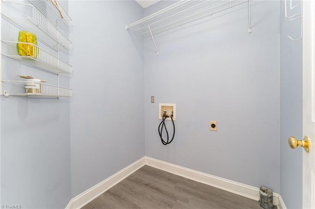 Laundry Room | Image 24