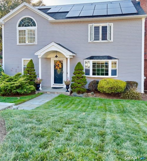 99 Quinsey Dr, Bridgeport, CT, 06606-1619 | Card Image