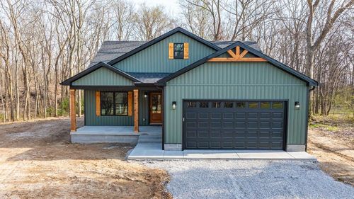 295 Chesnut, Guthrie, KY, 42234 | Card Image