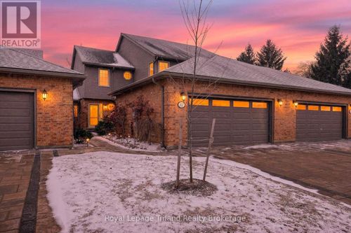 12-637 Lansdowne Avenue, Woodstock (Woodstock - North), ON, N4T1K2 | Card Image