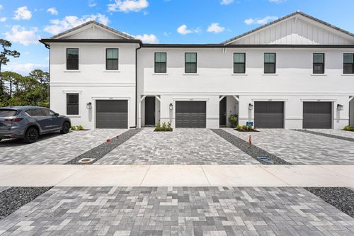 4333 Efendi Dr, Lantana, FL, 33462-6645 | Card Image