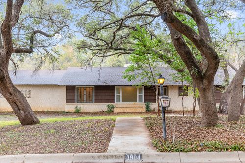 3904 Oakdale Dr, Brownwood, TX, 76801-6637 | Card Image