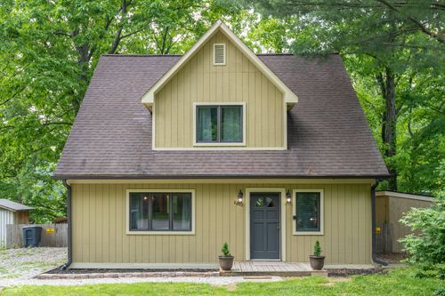 8662 N Briarwood Lake East Dr, Monrovia, IN, 46157-9283 | Card Image