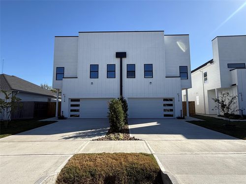 10119 Grover Ln, Houston, TX, 77041-6113 | Card Image