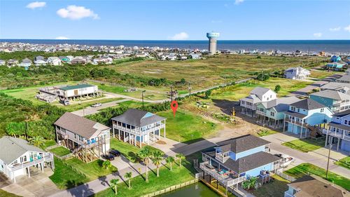 3935 Laguna Dr, Galveston, TX, 77554-3308 | Card Image