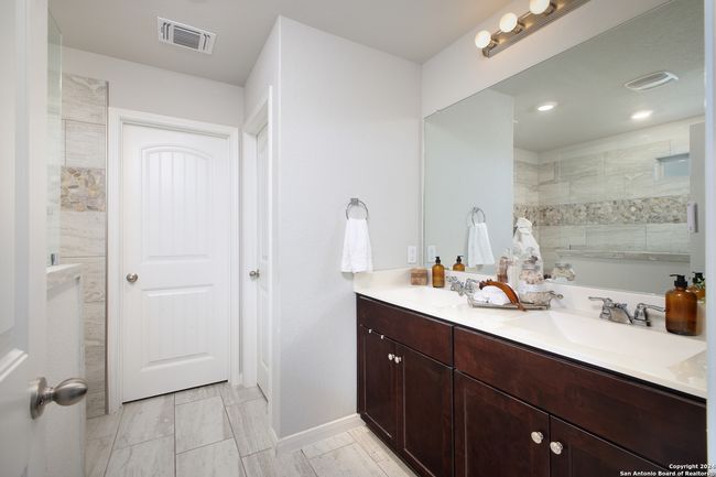 225 Treble Knl, House other with 4 bedrooms, 3 bathrooms and null parking in Spring Branch TX | Image 22