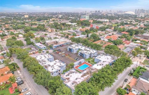 apt-115c-3001 Sw 2nd St, Miami, FL, 33135-2760 | Card Image