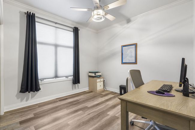 120 Oxford Court 2 (27) | Image 32