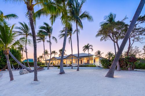 141 Cortez Dr, Islamorada, FL, 33036-3924 | Card Image