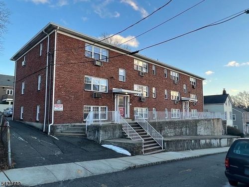 26 Clinton St, Belleville, NJ, 07109-2465 | Card Image