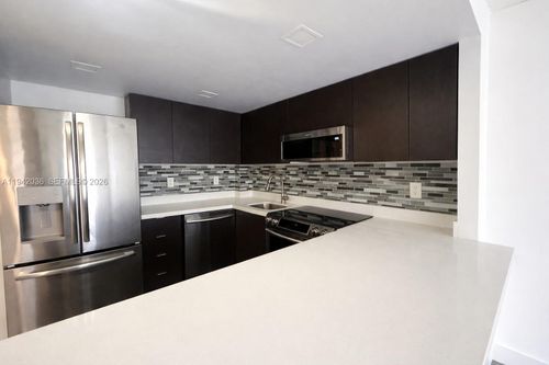 330-16950 W Dixie Hwy, North Miami Beach, FL, 33160 | Card Image