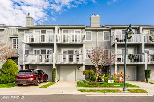 371 Sea Spray Ct, Neptune, NJ, 07753-5221 | Card Image