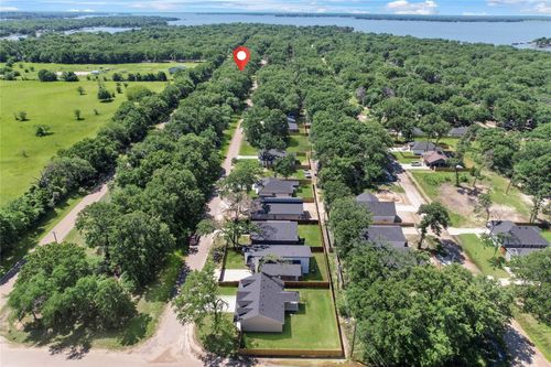 6141 Inca Dr, Enchanted Oaks, TX, 75156-9118 | Card Image