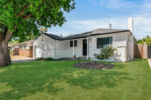 5240 Emerson Rd, Sacramento, CA, 95820-6038 | Card Image