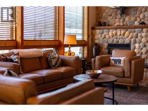 4061 Hill Rd, Fernie, BC, V0B1M4 | Card Image