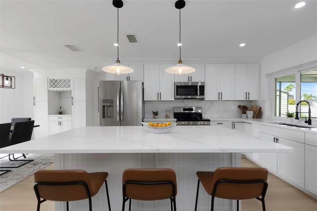 6508 Senegal Palm Way, House other with 3 bedrooms, 2 bathrooms and null parking in APOLLO BEACH FL | Image 17