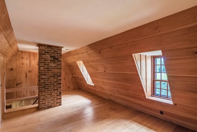 168 N Main St, House other with 4 bedrooms, 2 bathrooms and 7 parking in Sunderland MA | Image 33
