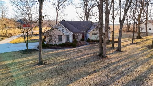 13856 E 3785 North Rd, Hoopeston, IL, 60942-6249 | Card Image